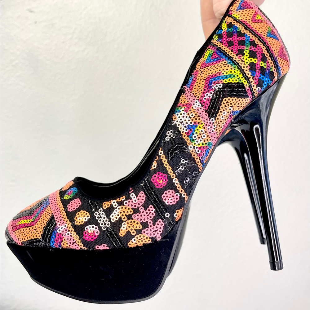 💚🧡NWOT NEON SEQUIN PLATFORM STILETTOS🧡💚